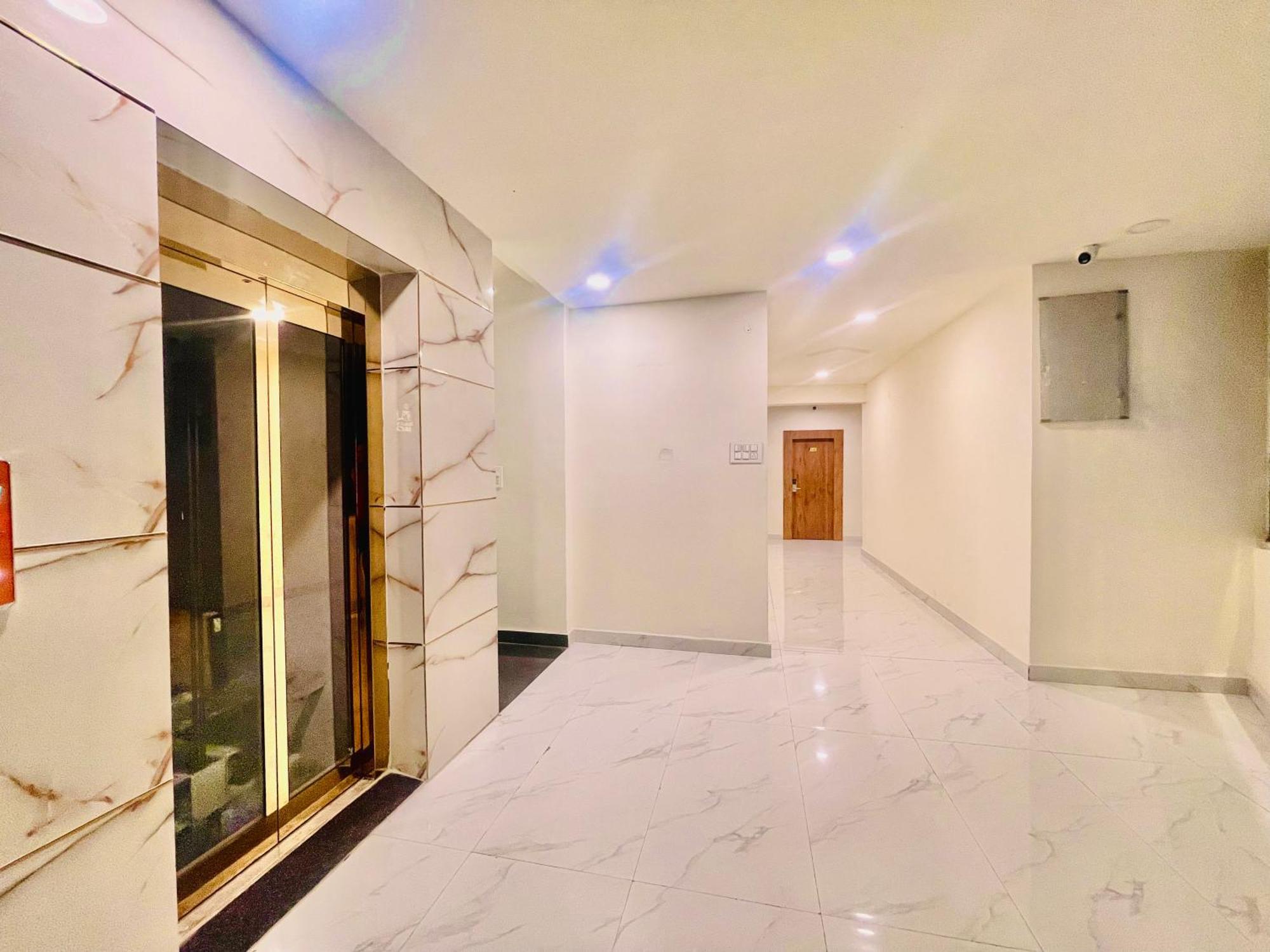 Hotel Eagle Grand Hyderabad Airport Zone Shamshabad Exterior photo